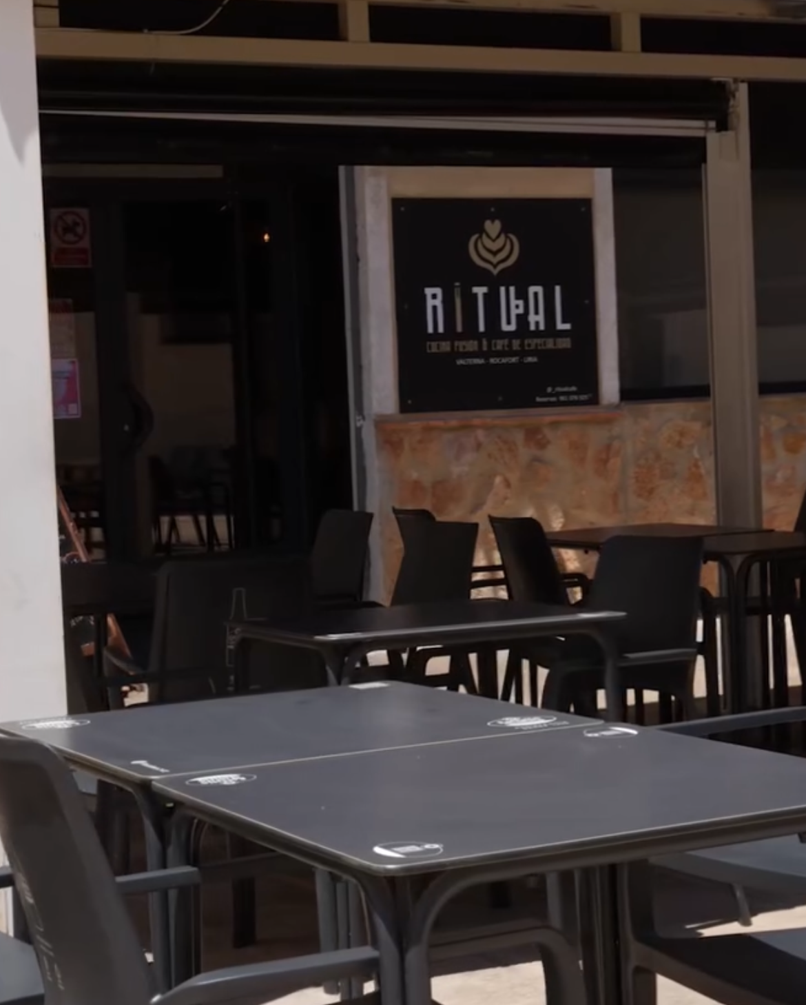 Ambiente Ritual Cafe