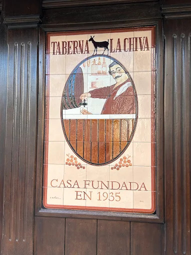Interior Taberna La Chiva en Montilla