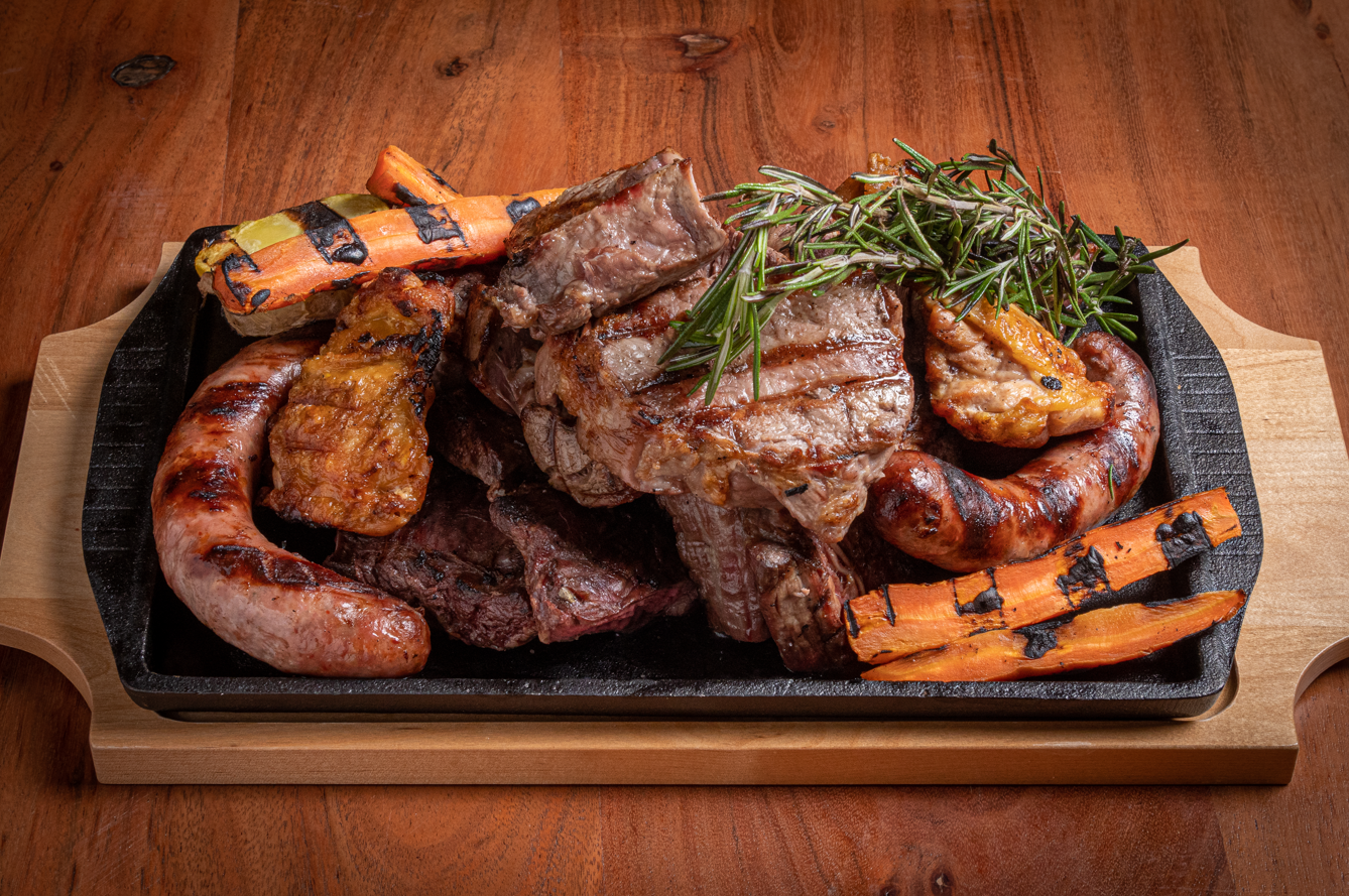 Plato T-Born Brasa 4