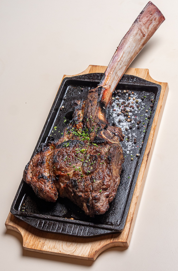 Plato T-Born Brasa 3
