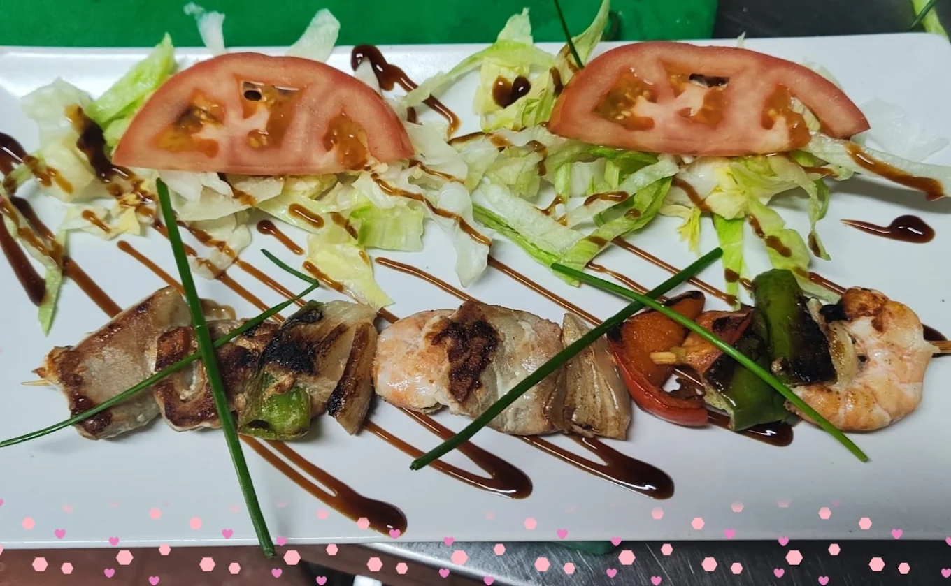 Zona de barra y comedor