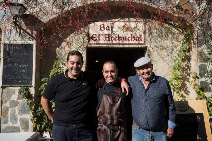Restaurante El Acebuchal Cabecera