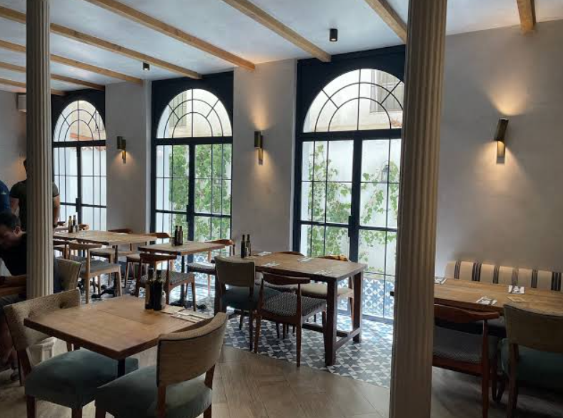Fugazza Madrid Ambiente y Cocina