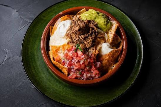 Plato Destacado