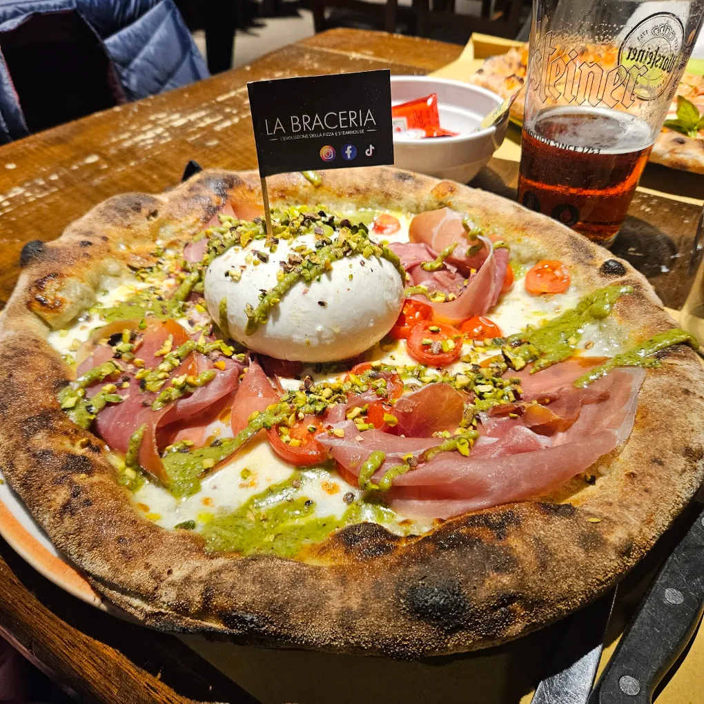 Pizza Gourmet Pistacchiosa